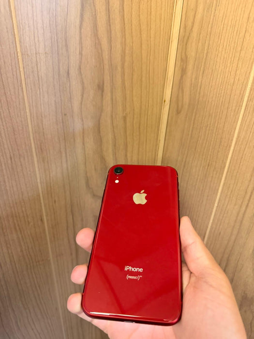 Refurbished iPhone XR – Unlocked, Tested, 30‑Day Guarantee, Charger & Case Included